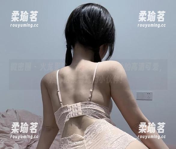 火龙果羊 微密圈 - 火龙果羊,在线为你展示她的高清可爱,推荐给没看过的小伙伴!