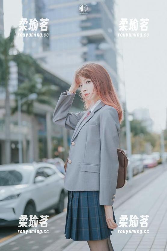 带你看没有修饰的祖木子比基尼，图片看得我心痒痒