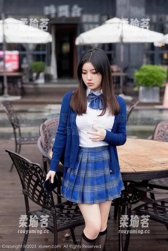 秀人网-娜比 秀人网 - 黑白写真来啦!娜比的不羁灵魂与迷雾符号