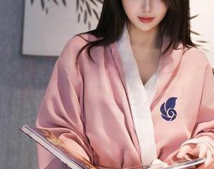 秀人网 – 果儿celia粉色秘境：一份充满惊喜的美图图包来了！