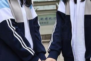 秀人网 – 图片中的“美脚女神”黎秋秋，写真的绝妙选择！