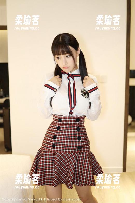 美媛馆 - 每一张都像艺术品，分享糯美子MINIbabe的透明原图，简直让人停不下来！