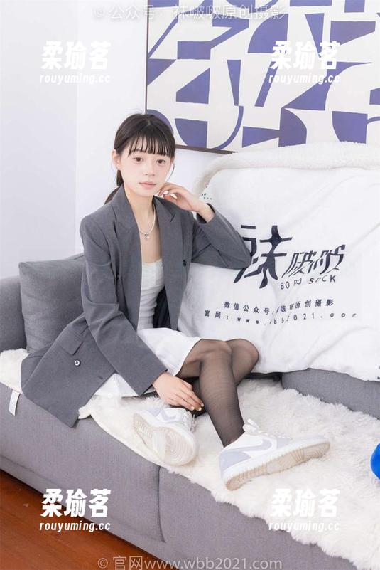 袜啵啵-熊熊 袜啵啵 - 熊熊奶牛美图合集:牛萌萌,心动不已!