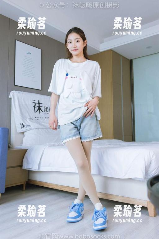 袜啵啵-苏苏 袜啵啵 - 苏苏的高跟鞋魔法,高清图集让你心跳加速的瞬间