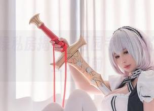 野兽尼禄私房揭秘：西园寺南歌的美图不止于眼前