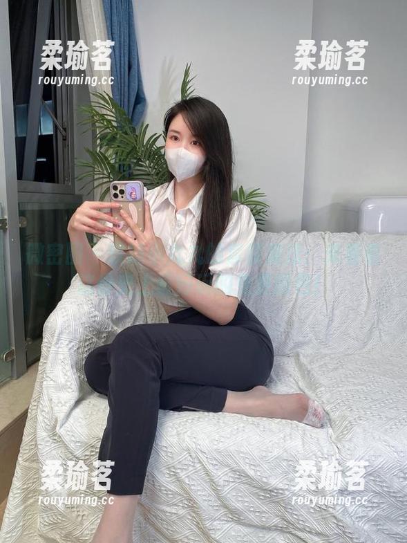 软妹小九九 微密圈 - 软妹小九九的套装魔法:来看看这份史上最好玩的免费图包!