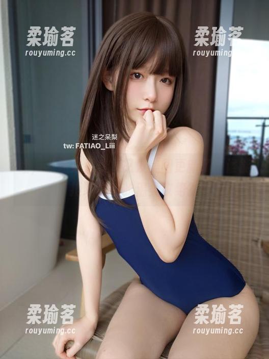 哇，‘迷之呆梨’又发美图更新了，谁能拒绝学姐的温柔攻势？