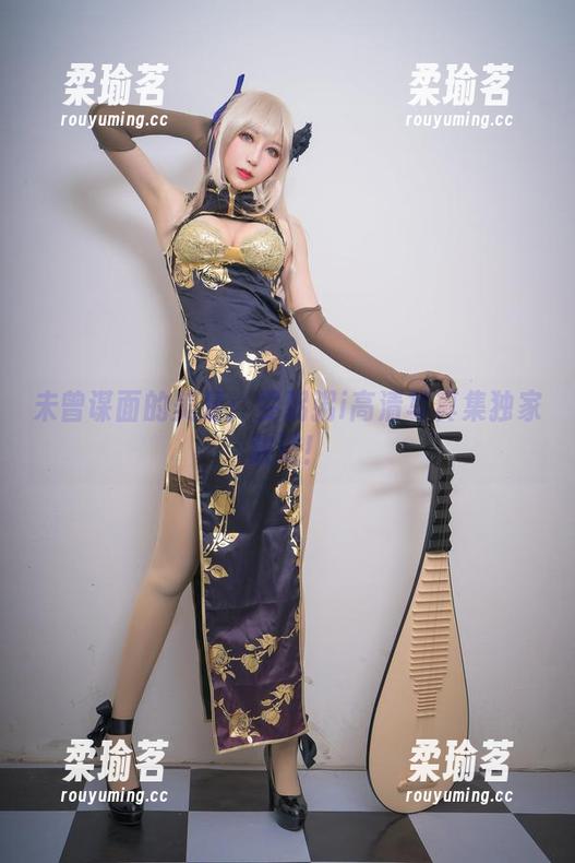 雯粥粥i 未曾谋面的美足:雯粥粥i高清写真集独家放送!