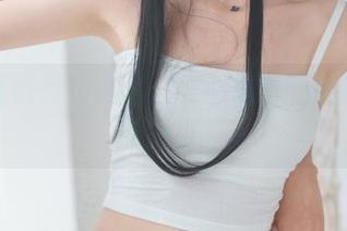 精选面饼仙儿美图：甜心风格的尴尬与诱惑并存。